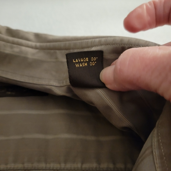 Louis Vuitton Men's Button Down Shirt. - Picture 3 of 9